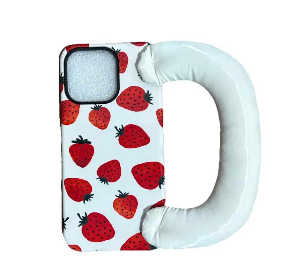 iPhone 15 Pro Max Case With Handel Strawberry Pattern